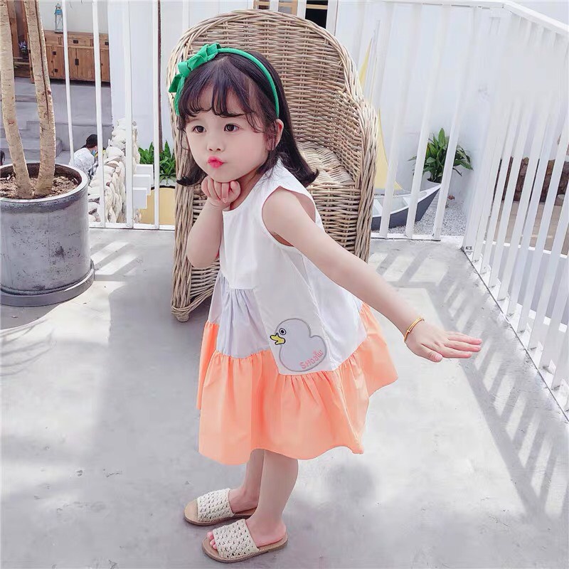 (8-22kg)Đầm thô tầng hình vịt siêu cute cho bé gái(hình thật)