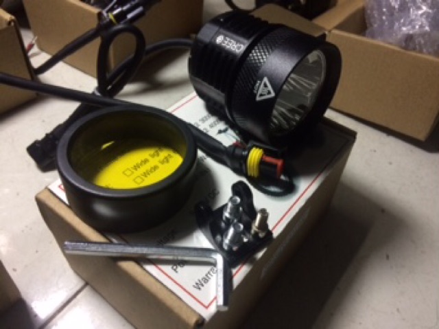 Chụp Len vàng cho đèn trợ sáng L4,L4x,L6x, L4Gr