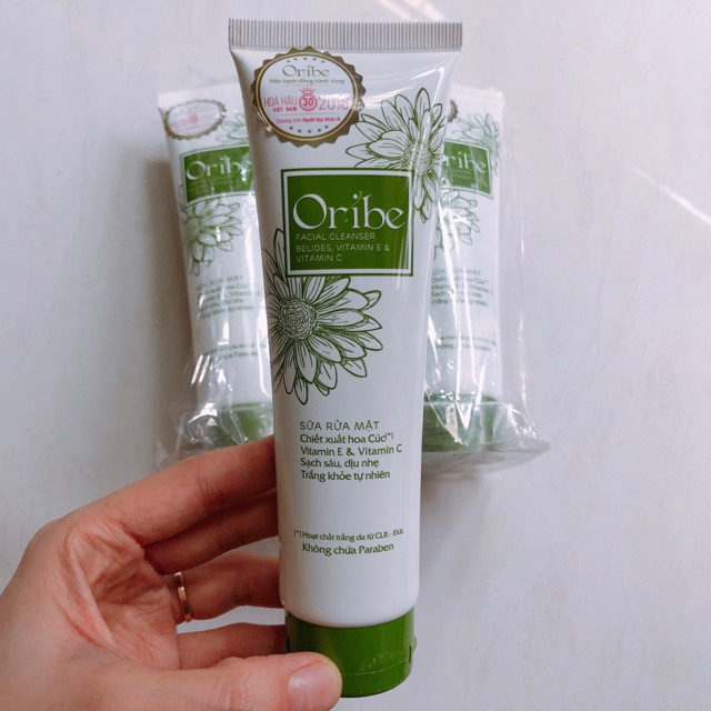 Sữa Rửa Mặt Tạo Bọt Sạch Sâu Oribe 100g