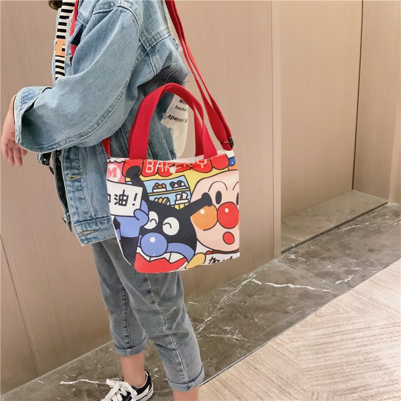 Túi đeo chéo in họa tiết đáng yêu dành cho bé gái