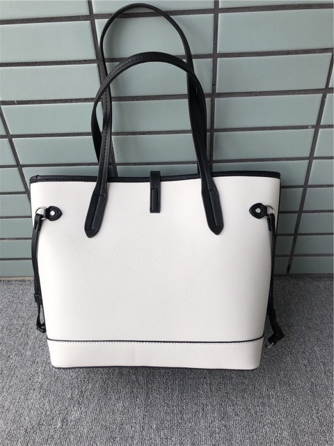 𝐓𝐮́𝐢 𝐋𝐲𝐧 - 𝐌𝐚̂̃𝐮 𝐦𝐨̛́𝐢