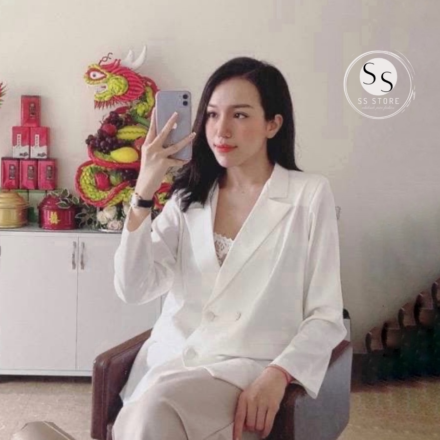 Áo Vest 4 Nút Bọc Vải Phom Suông (TRẮNG)