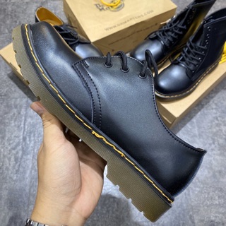 Giầy DR MARTEN ĐEN DA TRƠN SC [ FULL DÂY + BOX ]