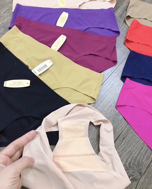 Quần Lót Đúc Su Không Đường May Thông Hơi 1523 1524