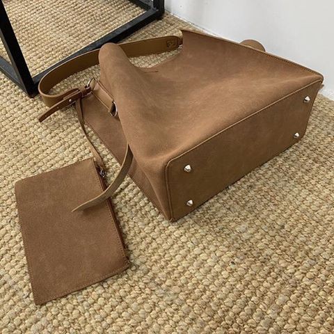 Túi caramel size đựng được laptop, tài liệu