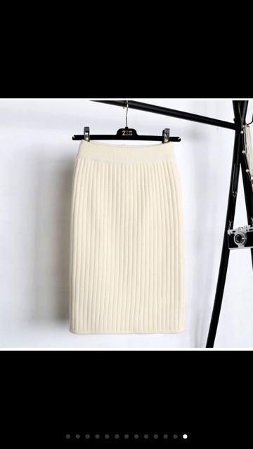 Chân váy len dài xẻ dày dặn