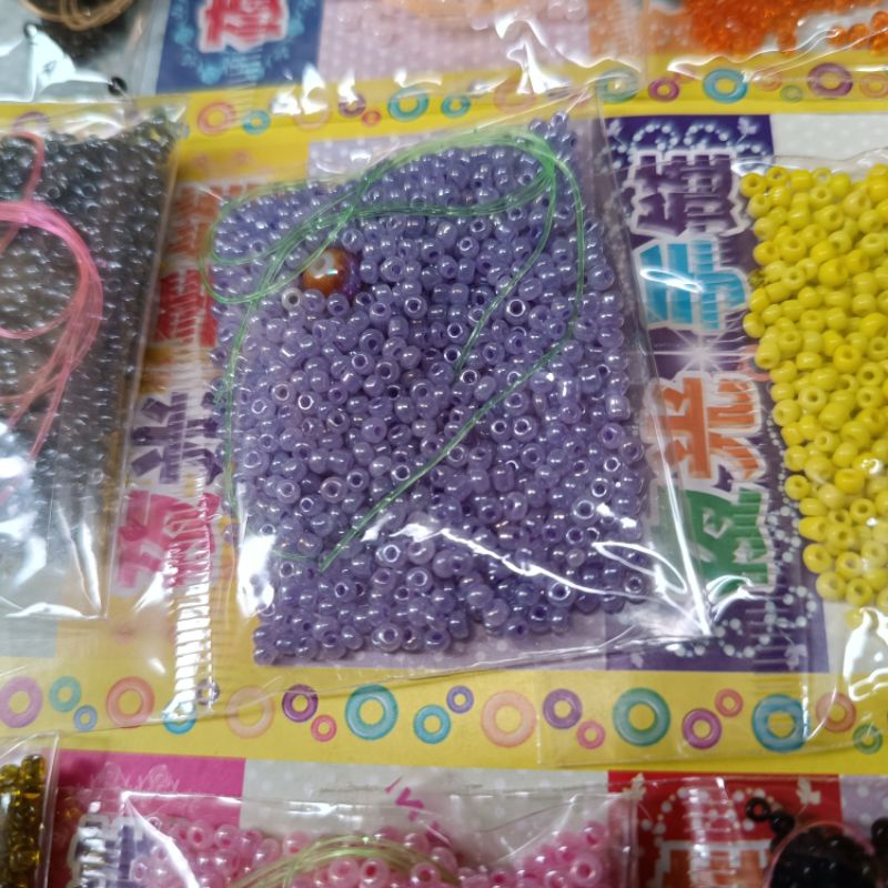 Vỉ 20 gói hạt cườm làm vòng tay