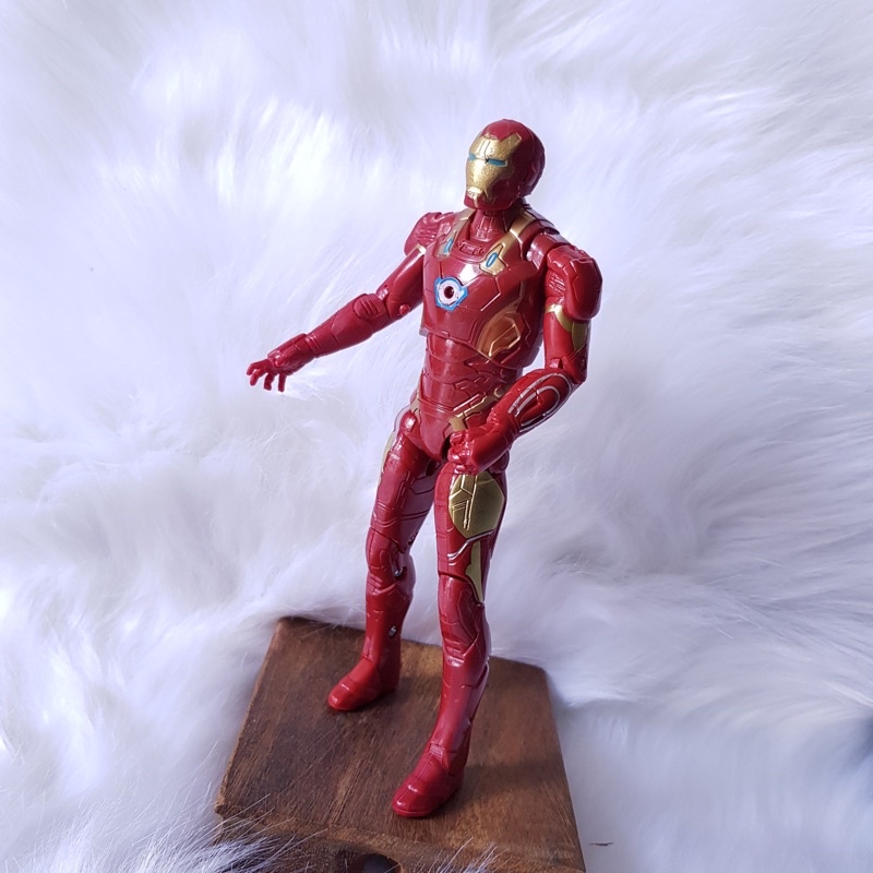 Ironman người sắt mô hình marvel đồ chơi trang trí