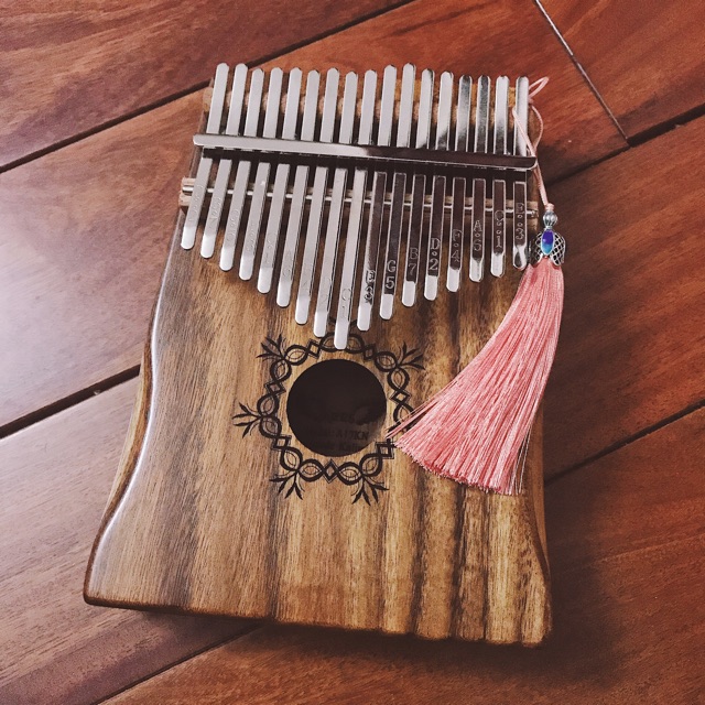 Dây treo trang trí nhạc cụ đàn Kalimba, Ghi ta, Sáo, Flute