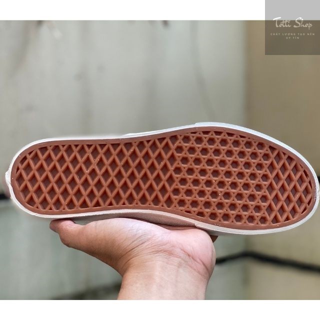 Giày Vans Vault Đen Trắng Nam Nữ