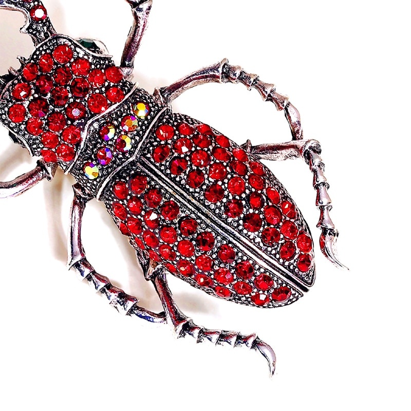 Ghim cài áo hình côn trùng đính đá thời trang