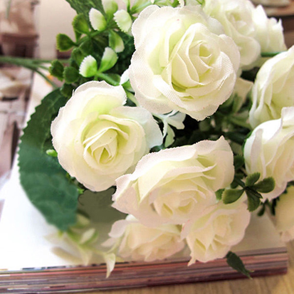 Bó hoa hồng nhân tạo 15 đầu sống động trang trí tiệc cưới / giáng sinh