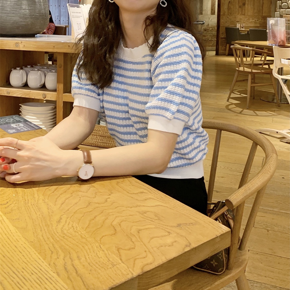 Áo Thun Tay Ngắn Phồng Họa Tiết Sọc Thời Trang Dành Cho Nữ