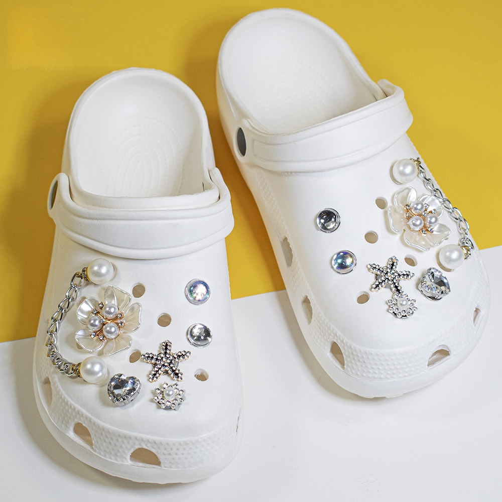dép nữ thời trang , dép crocs đế cao 7cm đi kèm stick trang trí siêu chất [A03]