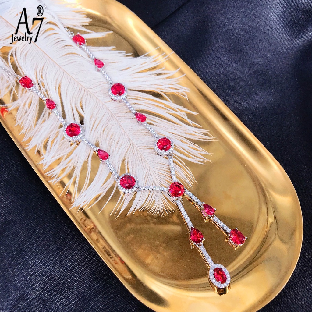 Vòng cổ mặt hình học đính đá ruby