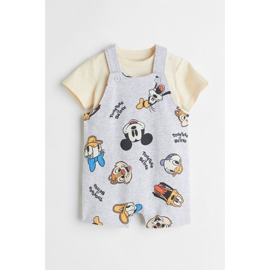 Set yếm rời nhân vật hoạt hình H&M