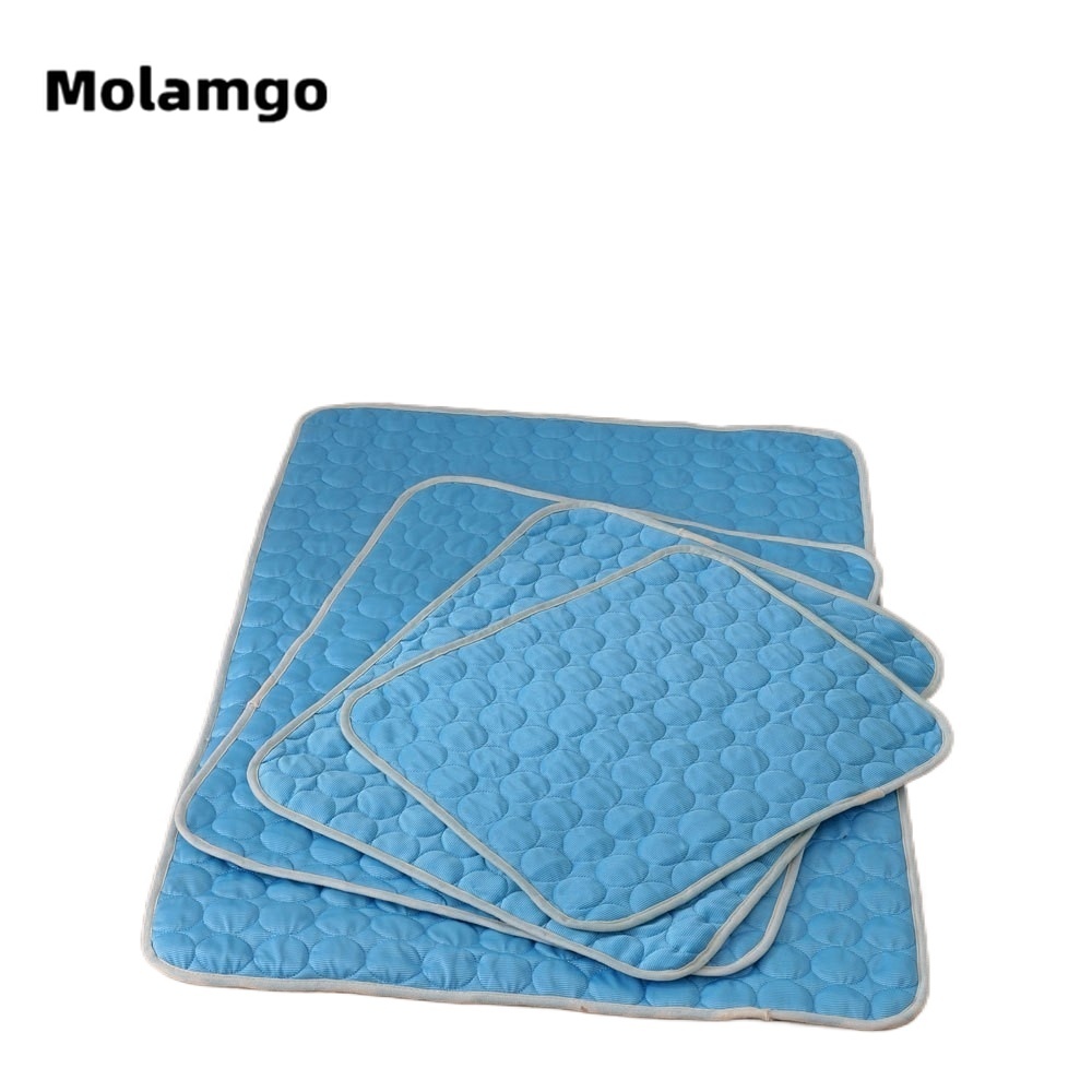 Thảm Lót Ghế Ngồi Cho Thú Cưng