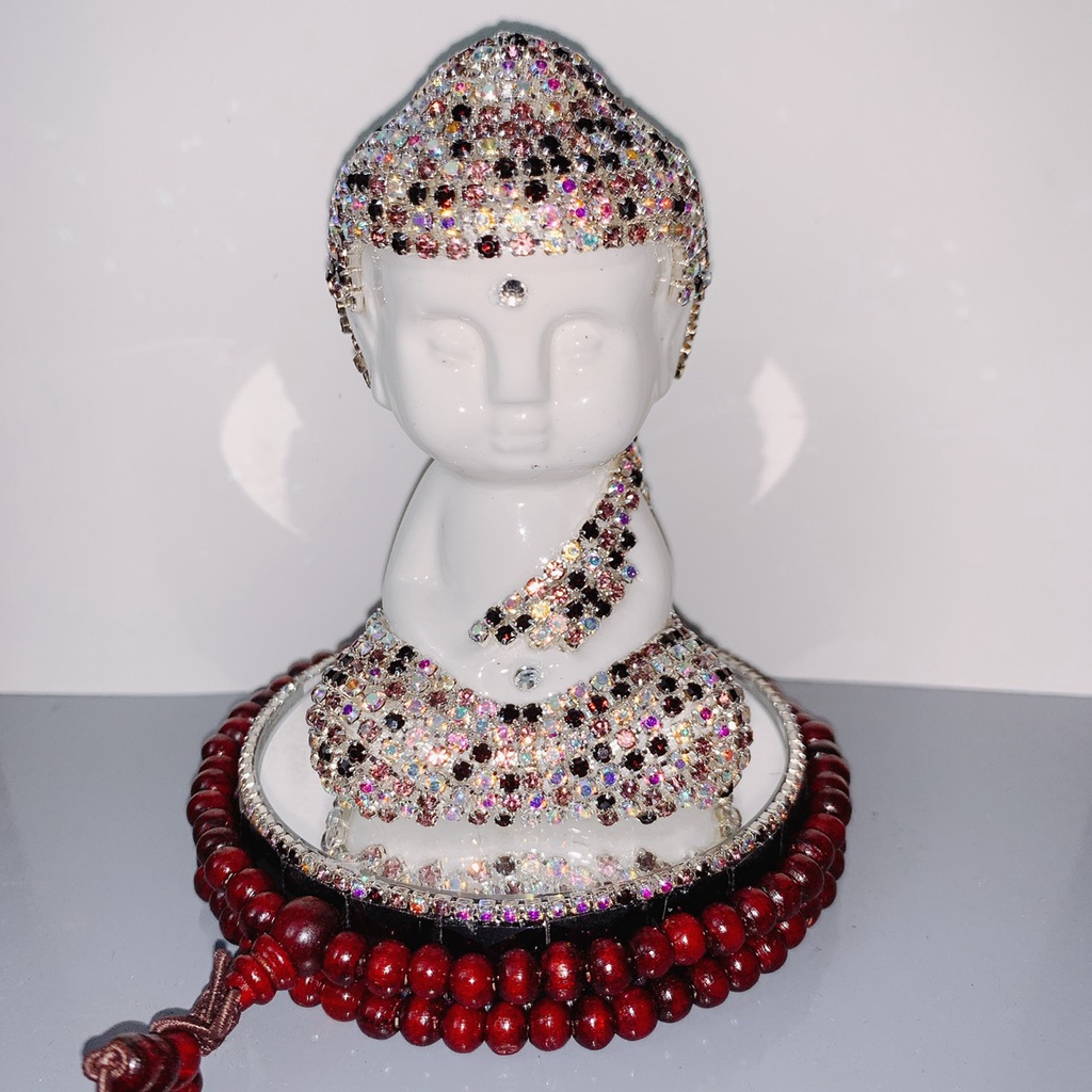 Tượng Phật Phong Thủy Đính Đá Đặt Trang Trí Taplo Ô Tô