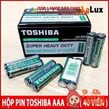 Một đôi pin tiểu Toshiba AA loại 1,5V