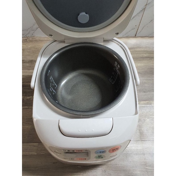 Nồi cơm cao tần IH Hitachi 1lit.