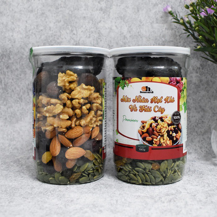 Mix Nhân Hạt Khô và Trái Cây Smile Nuts hộp 500g - (Nhân Óc Chó-Hạnh Nhân nướng-Nhân Bí Xanh-Chà Là-Nho 3 màu-Mận khô)