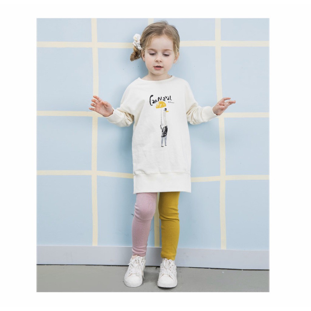 Bộ áo nỉ in chữ Carnaval + quần leg 2 màu Petite Mieux HA0627 (2 màu)