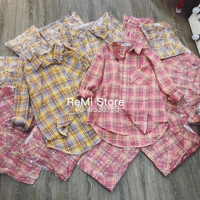 Áo sơ mi kẻ hot hit