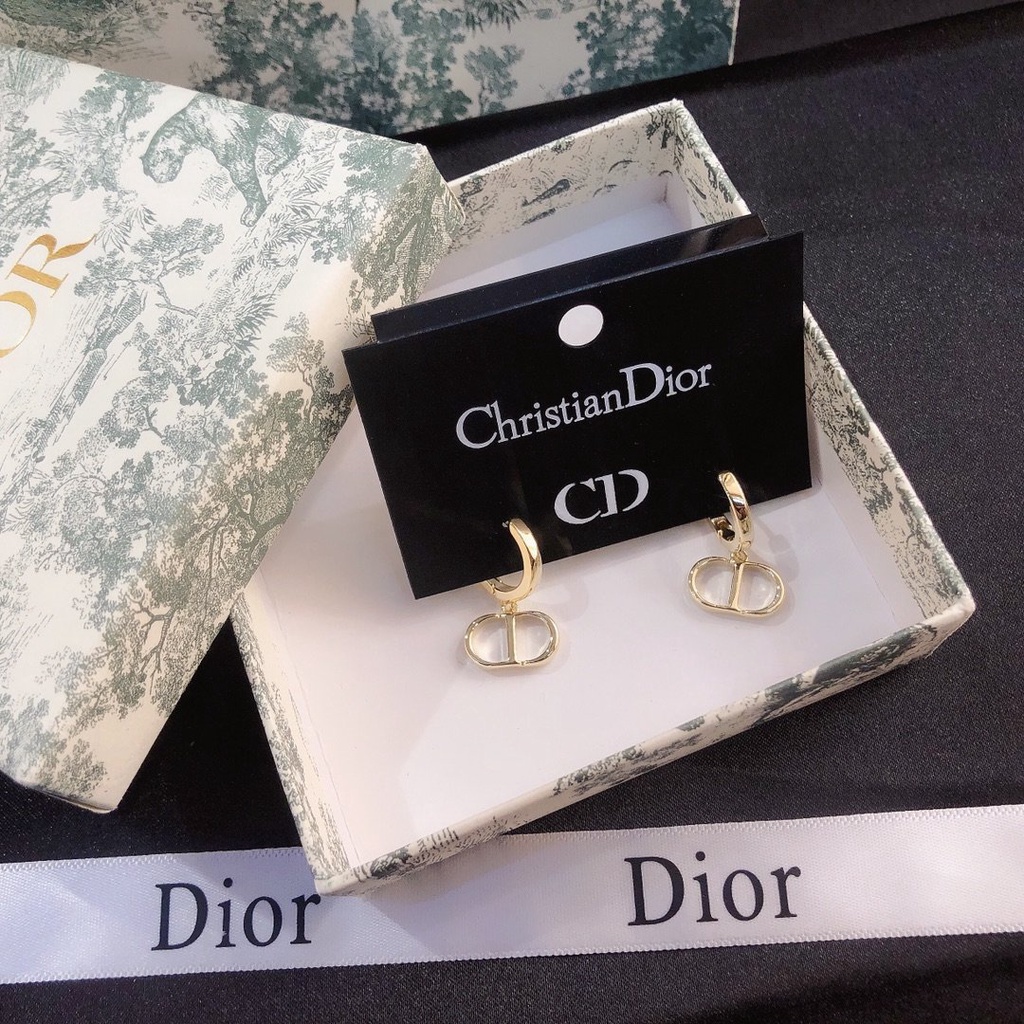 Khuyên Tai Tròn Bằng Thép Titan In Logo Dior Thời Trang Cho Nữ
