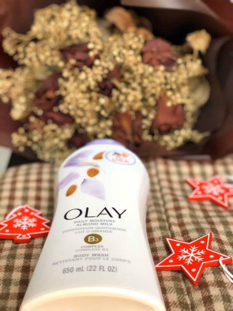 [USA][650ml-Mẫu mới] Sữa tắm Olay Almond Milk ( Sữa Hạnh Nhân) - Nhập khẩu CHÍNH HÃNG MỸ