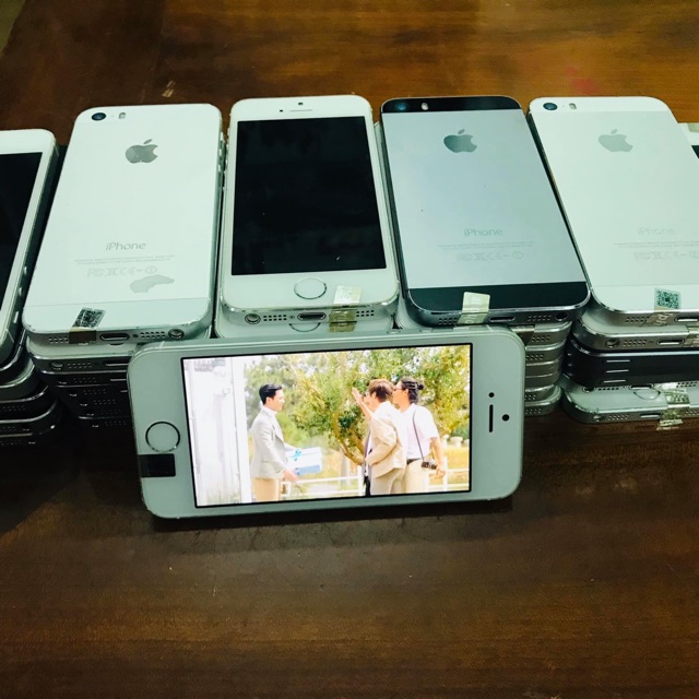 Điện thoại iphone 4s quốc tế chính hãnh | BigBuy360 - bigbuy360.vn