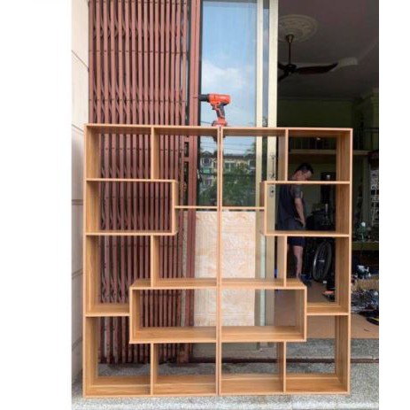 KỆ SÁCH ĐỂ SÀN ĐA NĂNG KỆ GỖ GÓC TƯỜNG 1.4M