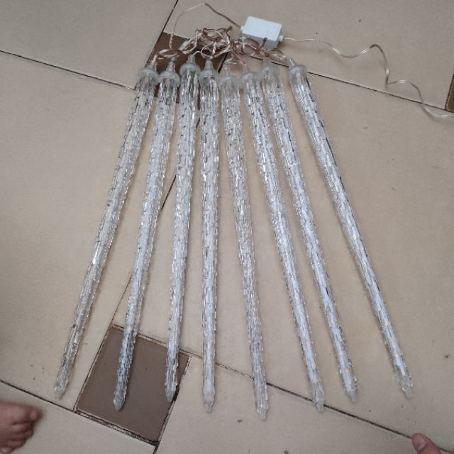 Đèn LED sao băng 8 ống trang trí treo cây