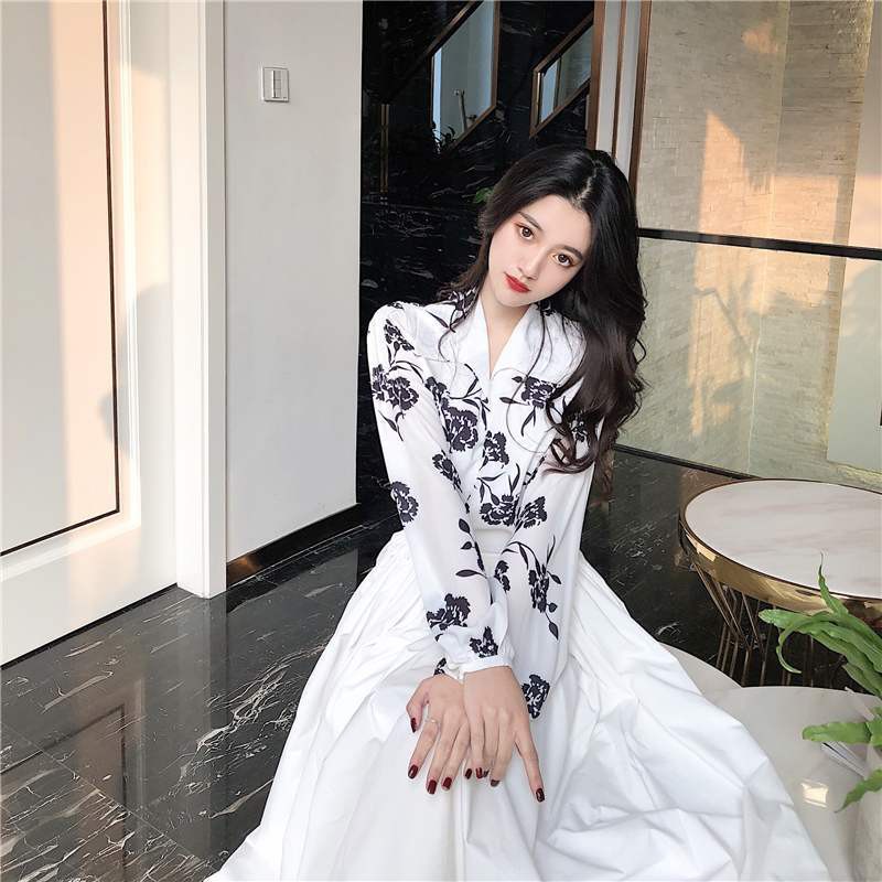 Vintage long-sleeved shirt + mid-length half skirt two-piece suit female 2023 spring new elegant leisure palace wind long skirt