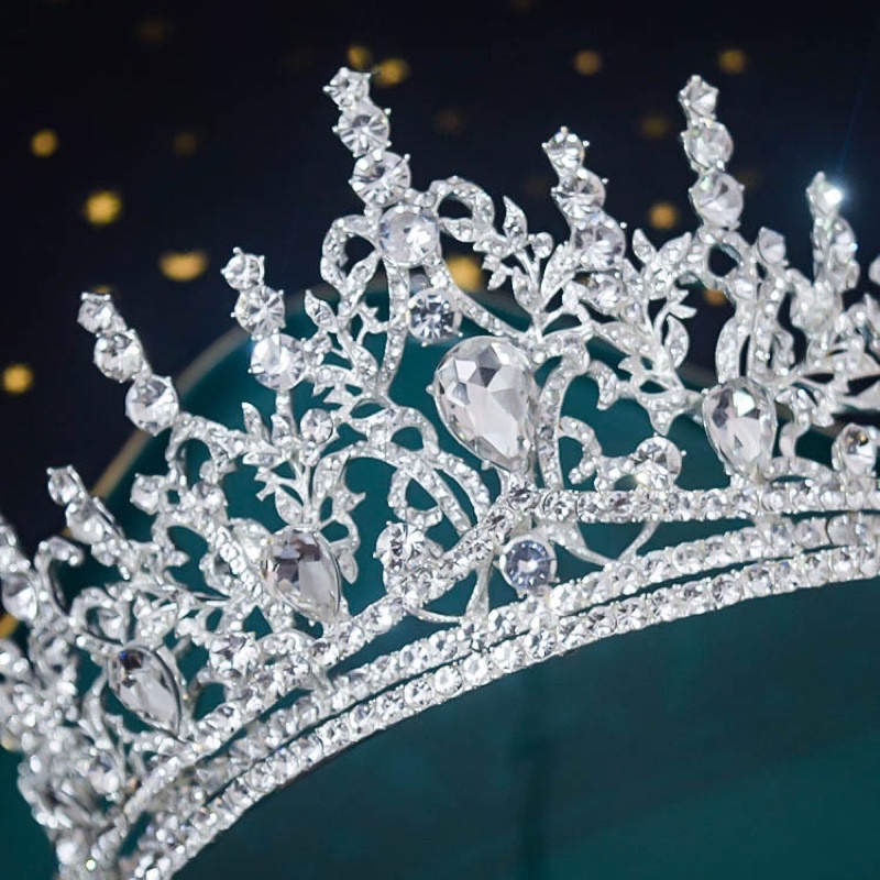 [HCM] Vương miện cô dâu đá trắng Giangpkc SP2220908