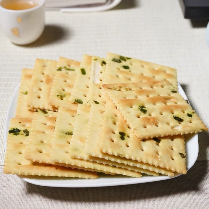 Bánh quy vị hành lá Liangpin bánh mặn ít đường