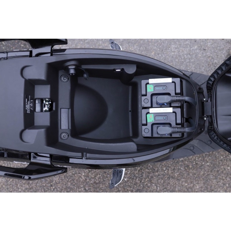 Bộ sạc cho Vinfast Theon-Vento 700W