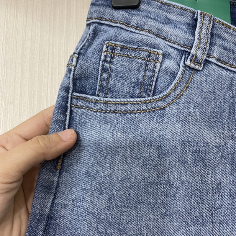 Quần jean basic óng đứng xé lai co giãn