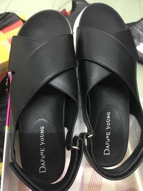 SANDAL DAPHNE SALE