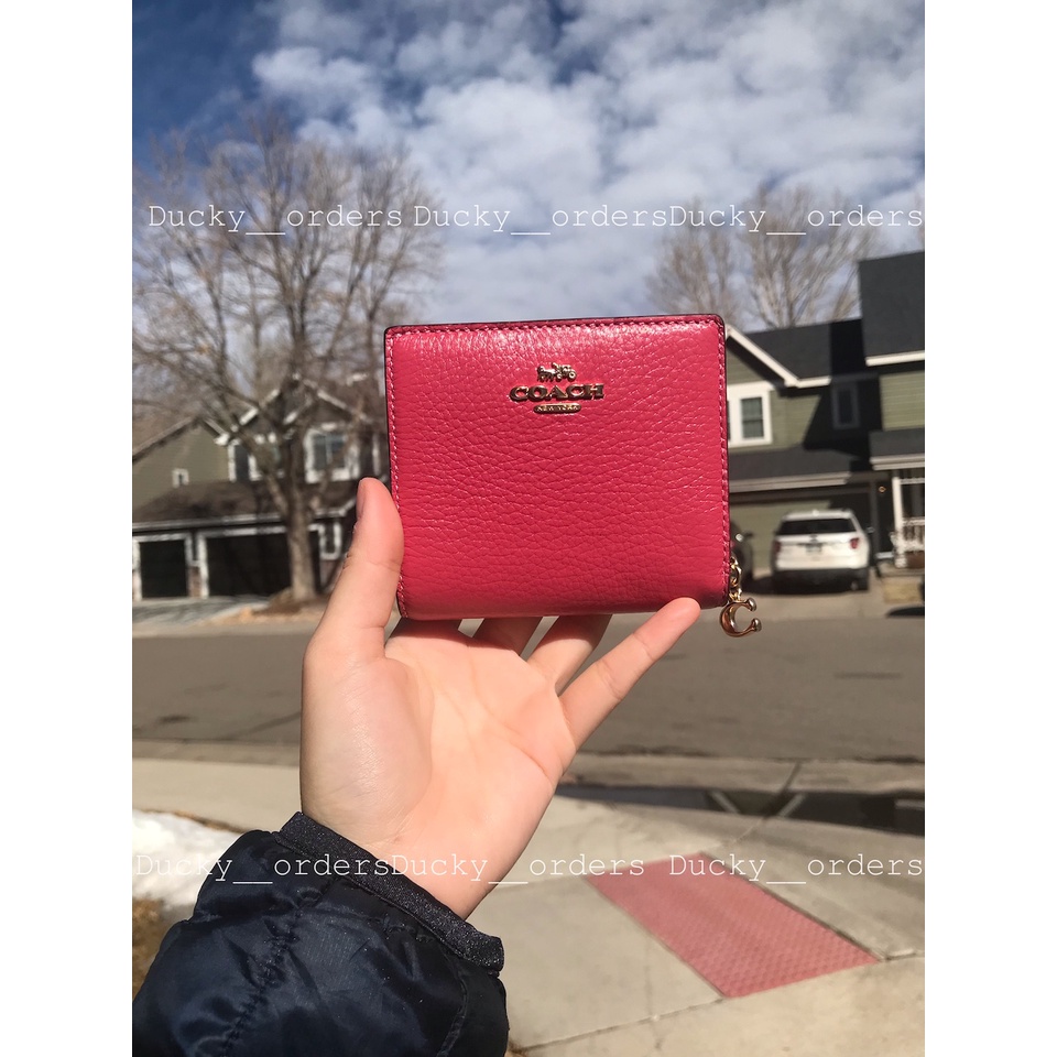 - ví coach snap wallet hồng