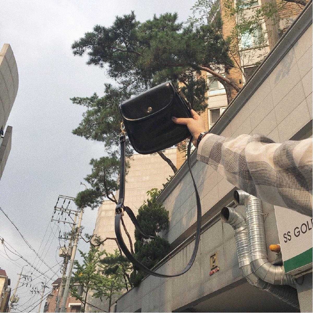Túi đeo chéo làm bằng da PU phong cách thời trang nữ