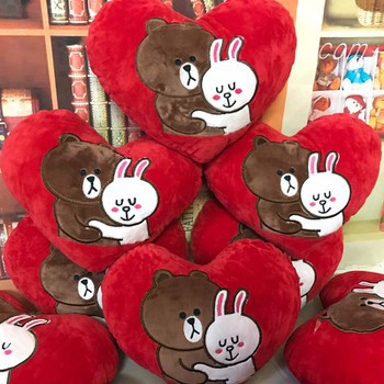 Thú bông gấu bông trái tim line brown & cony