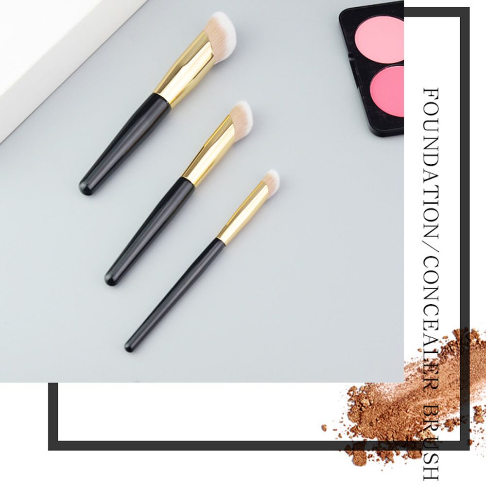 BLUEVELVET Women Foundation Brush Soft Make up Tool Concealer brush Portable Dark Circles Tear Ditch BB Cream Liquid Foundation Girls Makeup Brushes