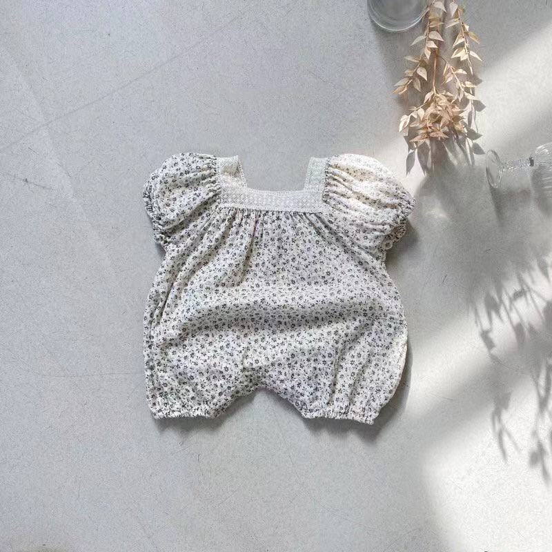 Bộ Áo Liền Quần Cổ Vuông Tay Ngắn Phối Ren Hoa Kiểu Công Chúa Dễ Thương Thời Trang Mùa Hè Cho Bé Gái