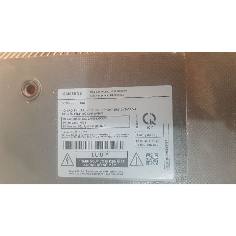 Cặp loa tivi Samsung UA32J4003AK bóc máy