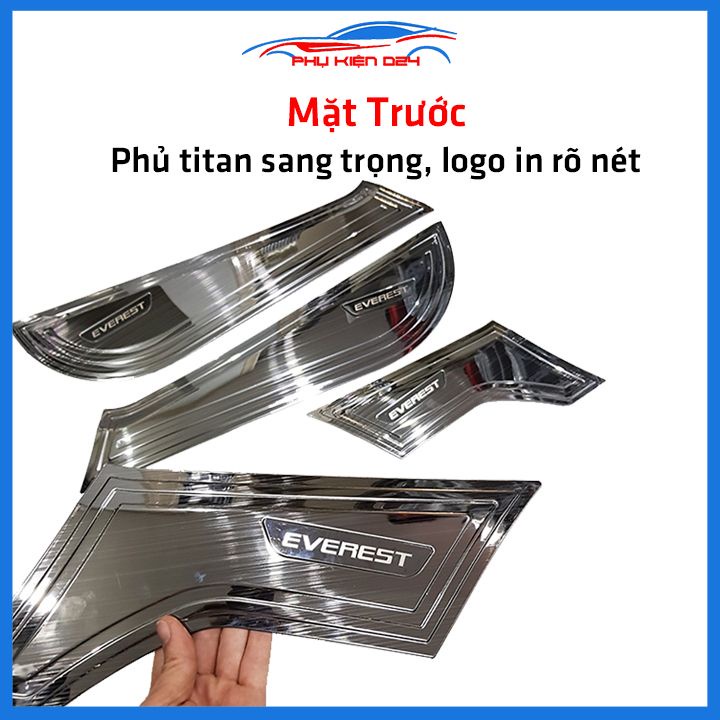 Bộ ốp tapli Ford Everest 2016-2017-2018-2019-2020-2021-2022 vân Titan chống xước va đập khi mở cửa và làm đẹp xe
