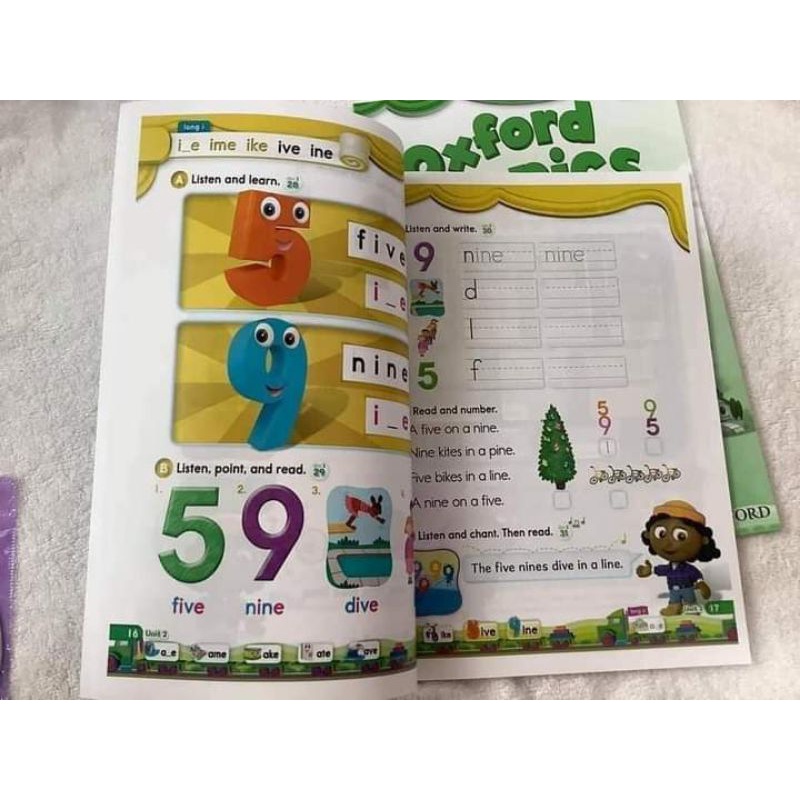 SET LEVEL 1 BỘ OXFORD PHONICS WORLDS