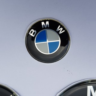 Tem nổi 3D dán xe Logo BMW nhiều size