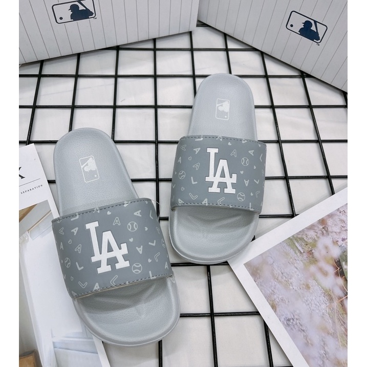 DÉP MLB NỘI ĐỊA - MLB SLIDE AUTHENTIC - HÀNG NỘI ĐỊA CÓ BILL ORDER
