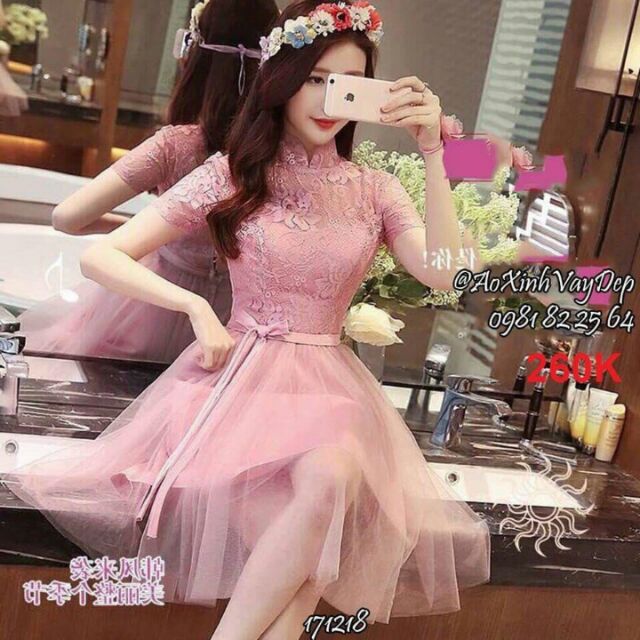 Đầm ren xoè c
