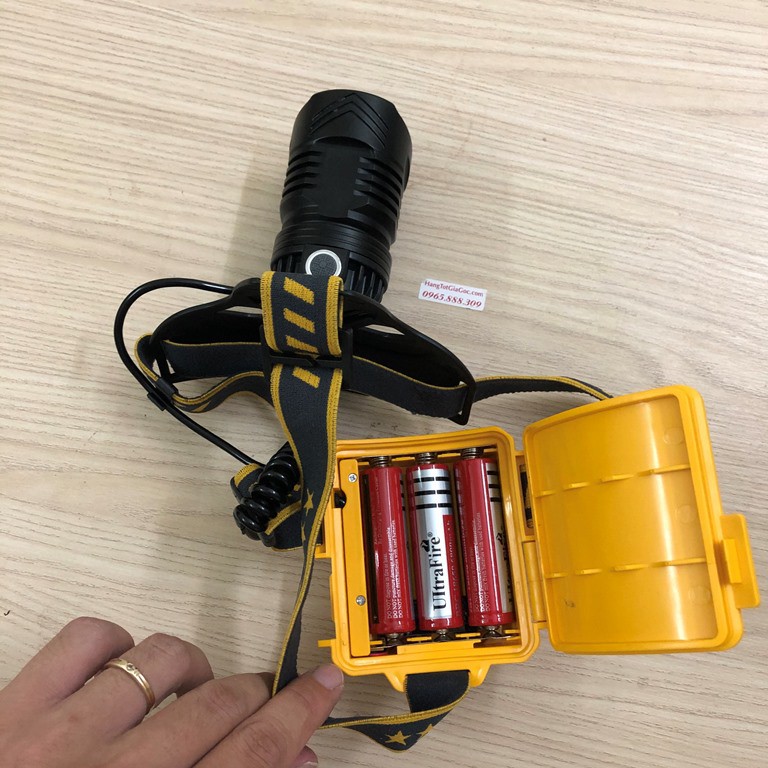 Đèn Pin đội đầu hàng khủng Ultra fire P50 Zoom, bóng led 20w cực mạnh, dùng 3 pin cực khỏe
